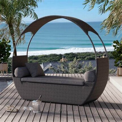 outdoor wicker canopy daybed for Garden, patio, terrace by Sundecor Outdoor Furniture