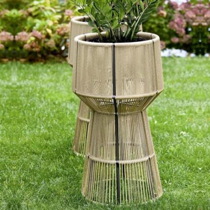 Outdoor Braid & Rope Planter for Garden, patio, terrace by Sundecor Outdoor Furniture